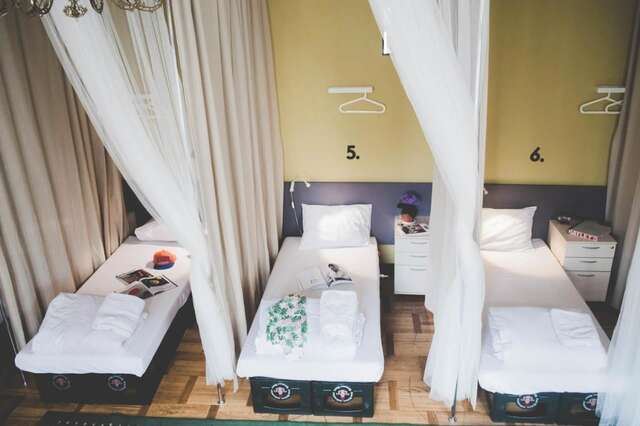 Хостелы Hostel Jamaika Вильнюс-25